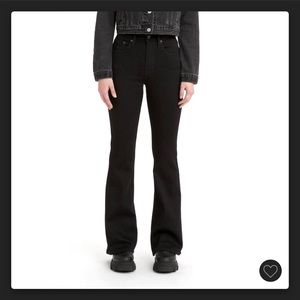 Levi’s 726 High Rise Flare in Black